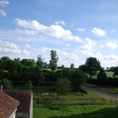 Prázdninový dům Haras Du Gazon Neuvy-au-Houlme